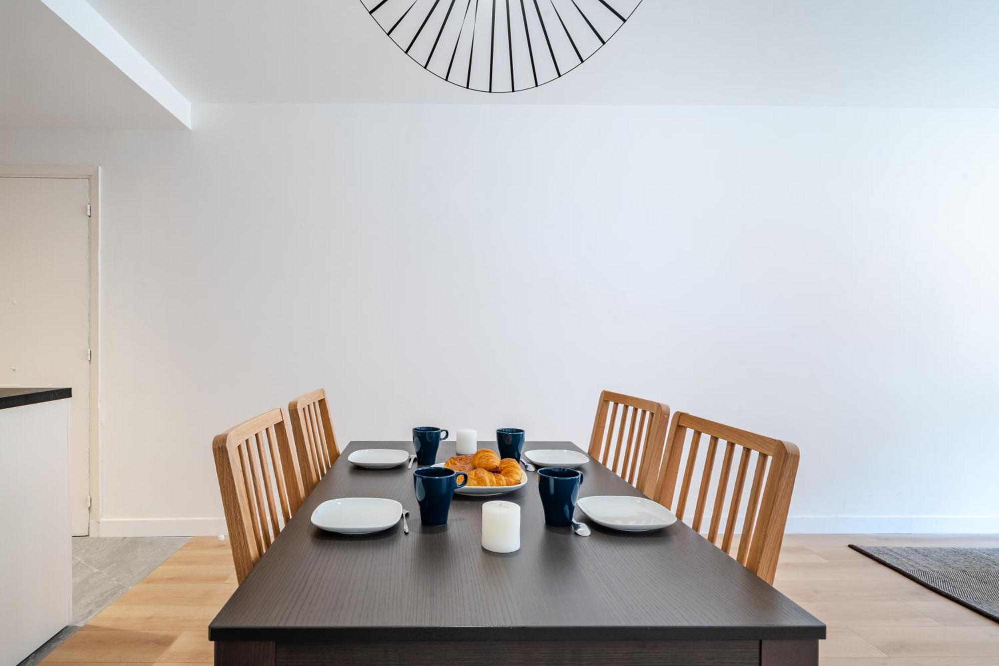 Near Old Town And Fully Renovated Apartment Nizza