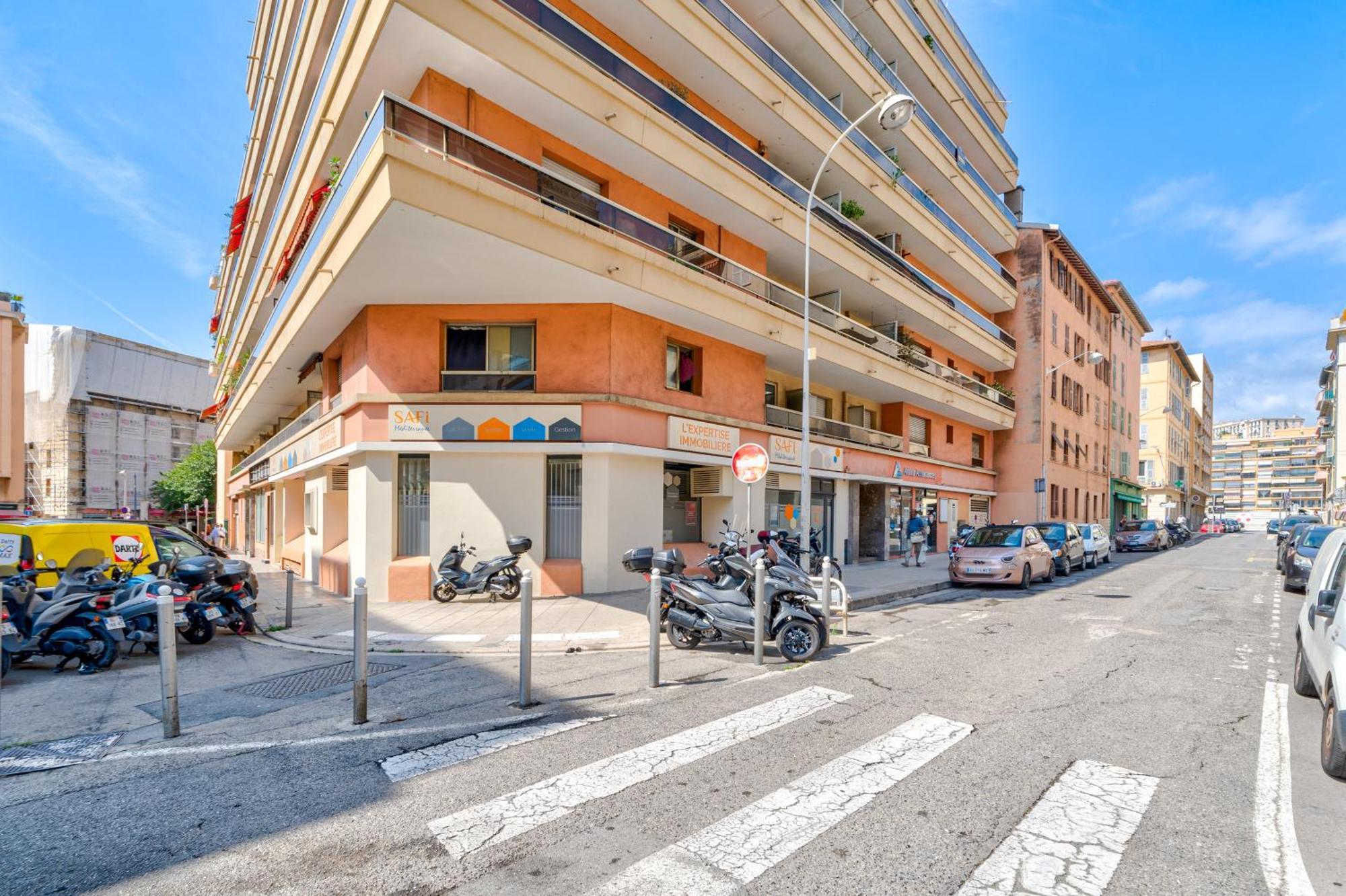 Appartamento Near Old Town And Fully Renovated *