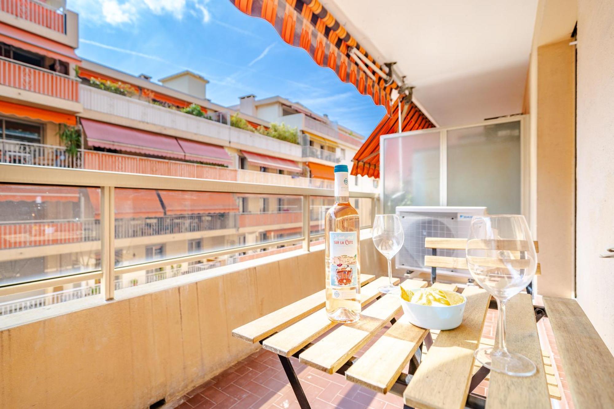 Near Old Town And Fully Renovated Appartamento Nizza